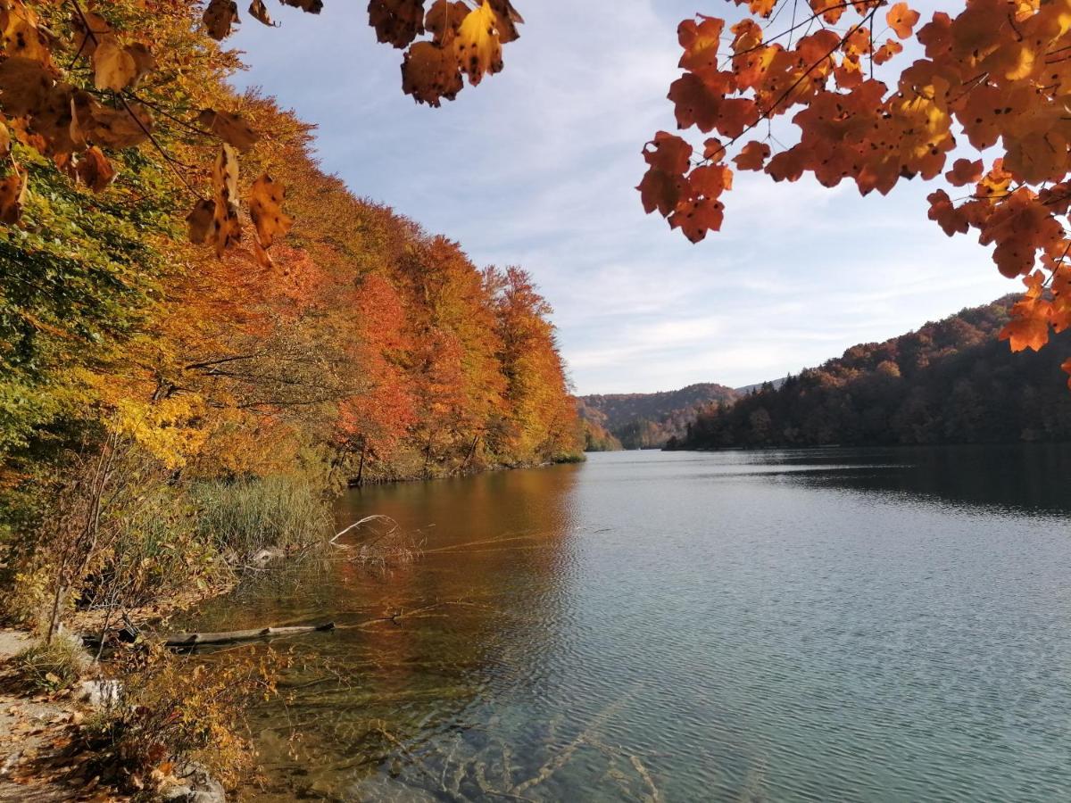 Plitvice Lakes Konak Daic Jezerce Luaran gambar